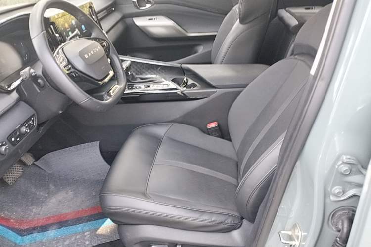 Used Baojun Valli 2021 1.5T Naqu Starry Sky CVT Flagship Model Left Front Seat