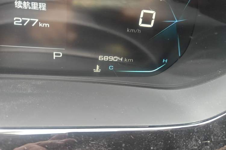 Used Baojun Valli 2021 1.5T Yili Pasture CVT Luxury Model Odometer Close Up