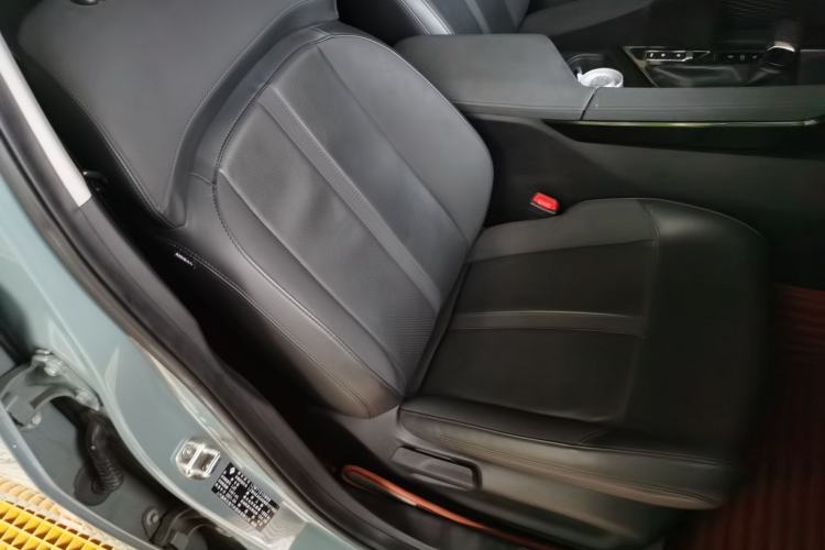 Used Baojun Valli 2021 1.5T Naqu Starry Sky CVT Flagship Model Right Front Seat