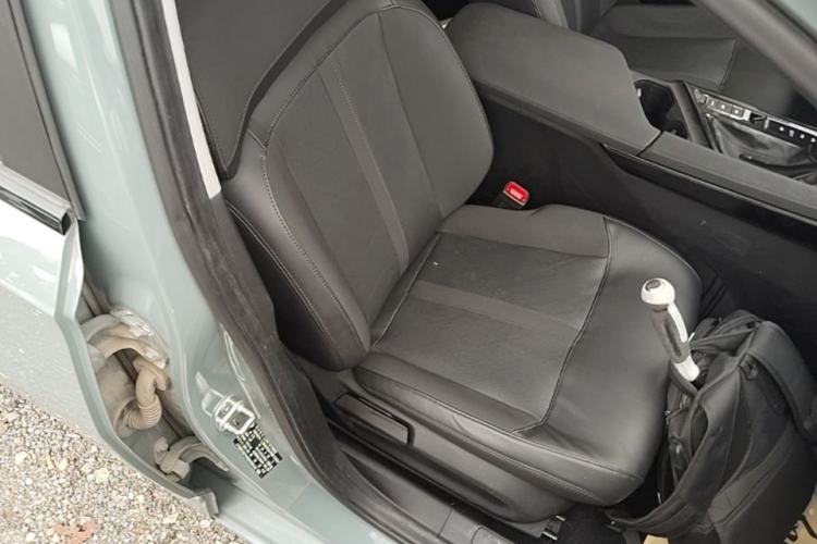 Used Baojun Valli 2021 1.5T Naqu Starry Sky CVT Flagship Model Right Front Seat
