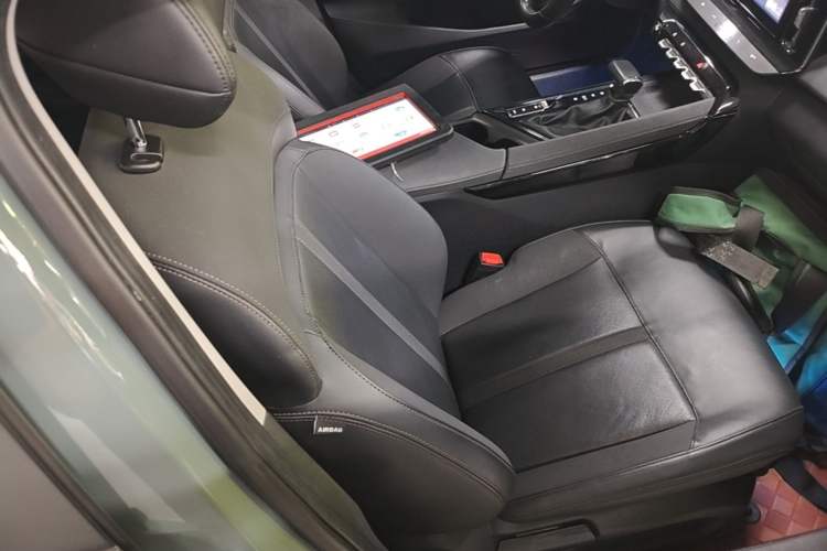 Used Baojun Valli 2021 1.5T Naqu Starry Sky CVT Flagship Model Right Front Seat