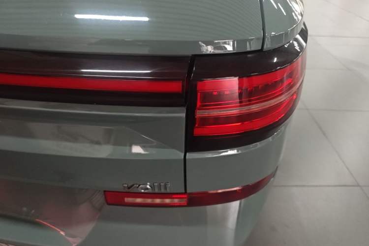 Used Baojun Valli 2021 1.5T Dali Sky CVT Premium Edition Right Rear Taillight