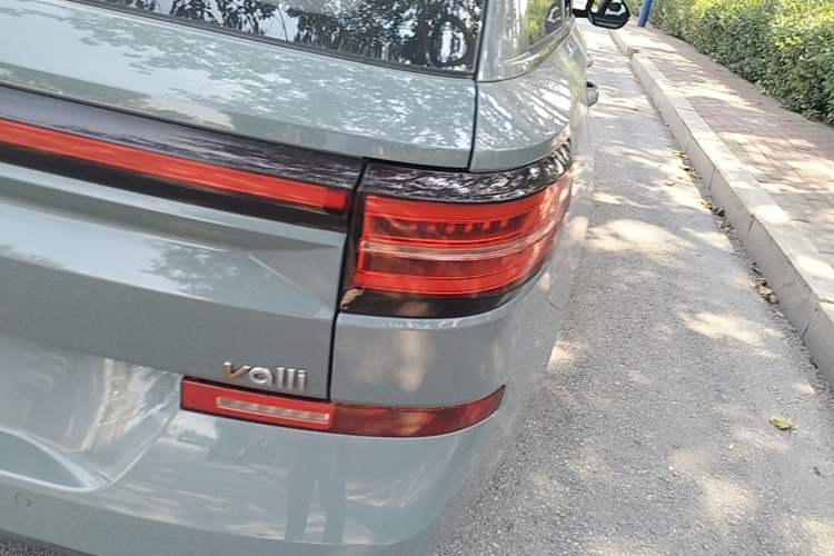 Used Baojun Valli 2021 1.5T Naqu Starry Sky CVT Flagship Model Right Rear Taillight