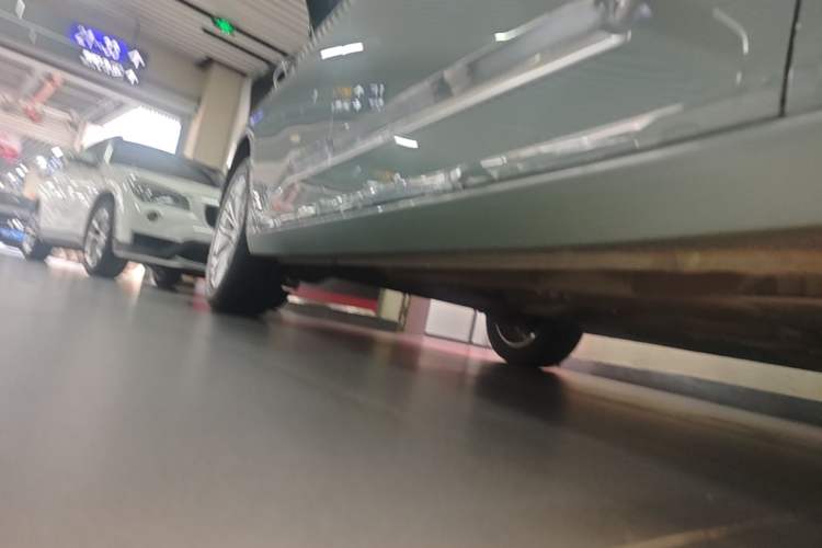 Used Baojun Valli 2021 1.5T Dali Sky CVT Premium Edition Right Side Sill