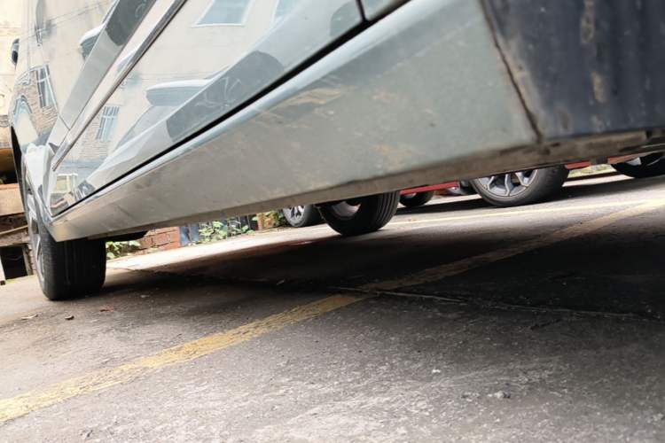 Used Baojun Valli 2021 1.5T Naqu Starry Sky CVT Flagship Model Right Side Sill