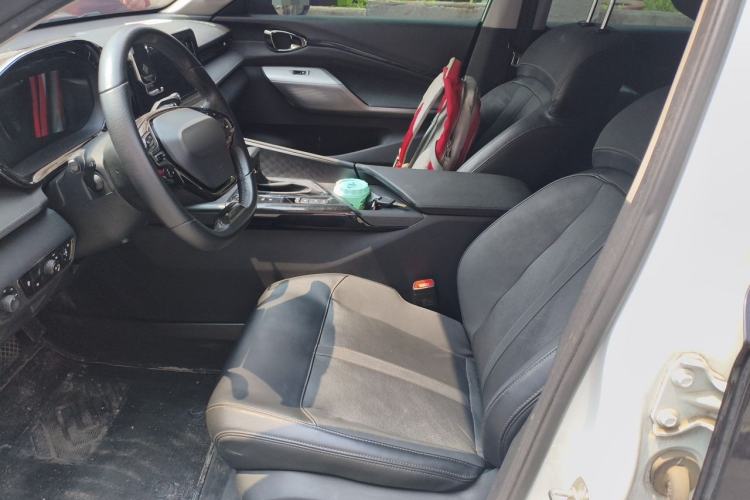 Used Baojun Valli 2021 1.5T Naqu Starry Sky CVT Flagship Model Left Front Seat