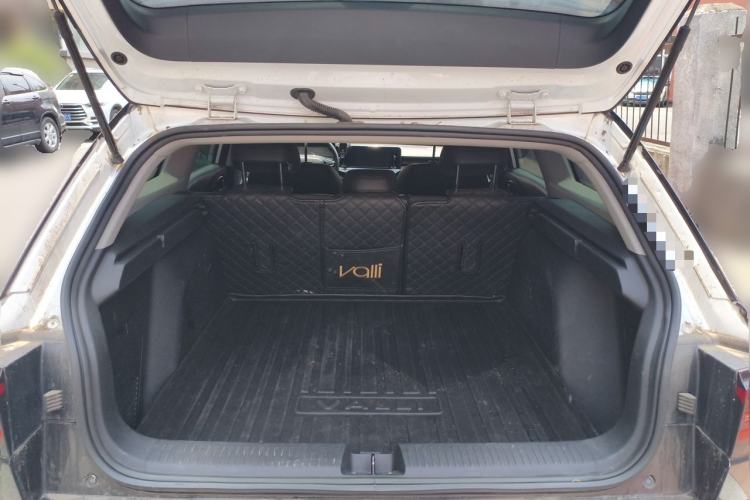 Used Baojun Valli 2021 1.5T Naqu Starry Sky CVT Flagship Model Trunk