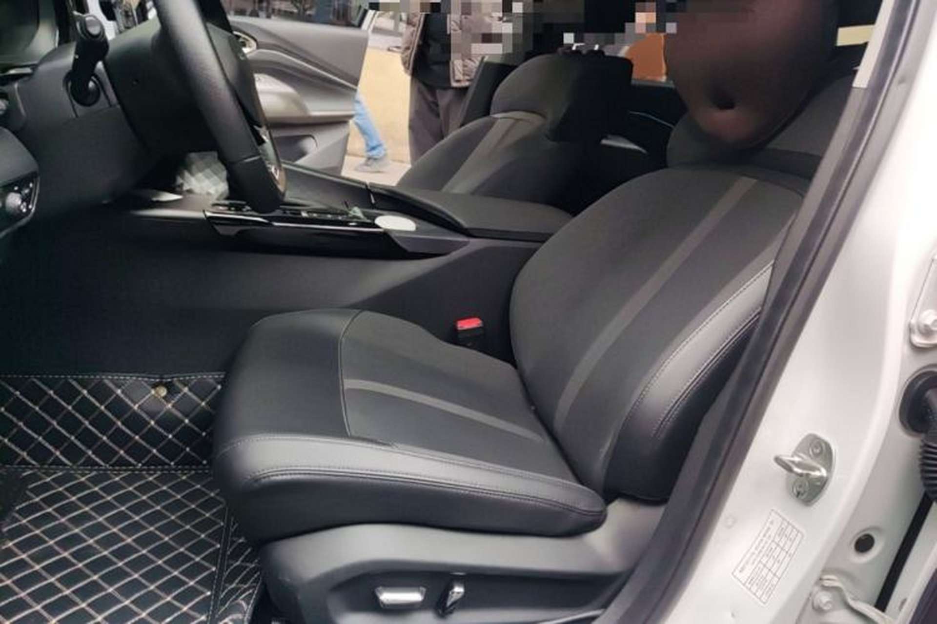 Used Baojun Valli 2021 1.5T Naqu Starry Sky CVT Flagship Model Left Front Seat