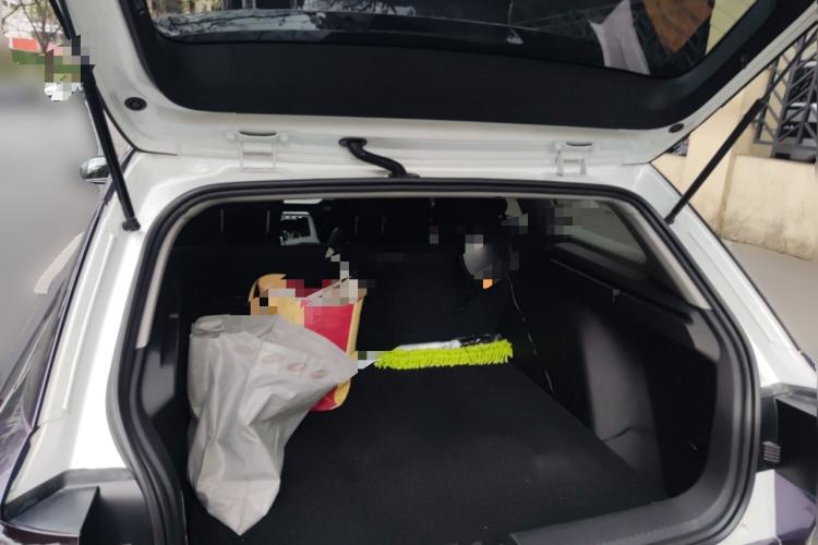 Used Baojun Valli 2021 1.5T Naqu Starry Sky CVT Flagship Model Trunk