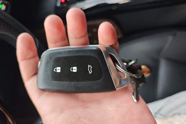 Used Baojun Valli 2021 1.5T Naqu Starry Sky CVT Flagship Model Vehicle Key