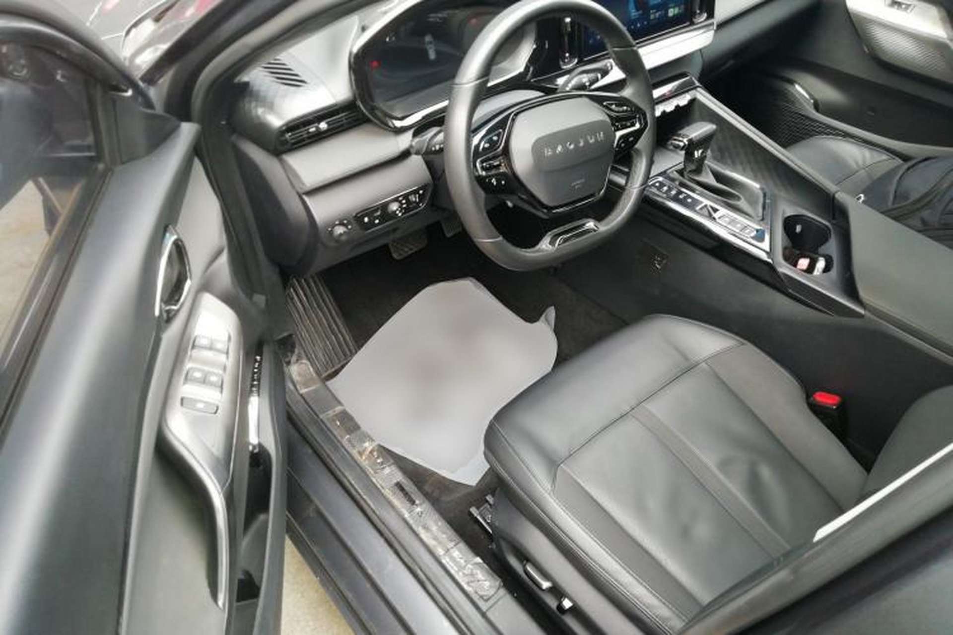 Used Baojun Valli 2021 1.5T Naqu Starry Sky CVT Flagship Model Driver Seat
