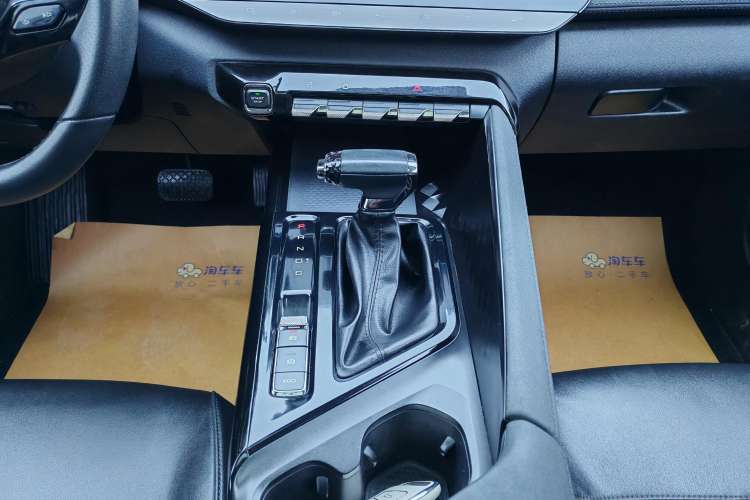 Used Baojun Valli 2021 1.5T Naqu Starry Sky CVT Flagship Model Gear Lever