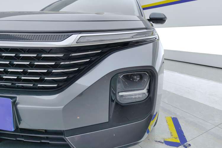 Used Baojun Valli 2021 1.5T Naqu Starry Sky CVT Flagship Model Left Front Headlight