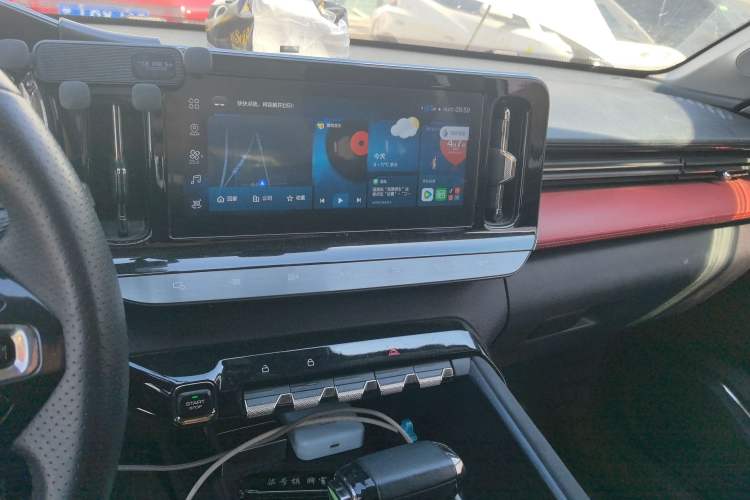 Used Baojun Valli 2021 1.5T Dali Sky CVT Premium Edition Audio And AC Panel
