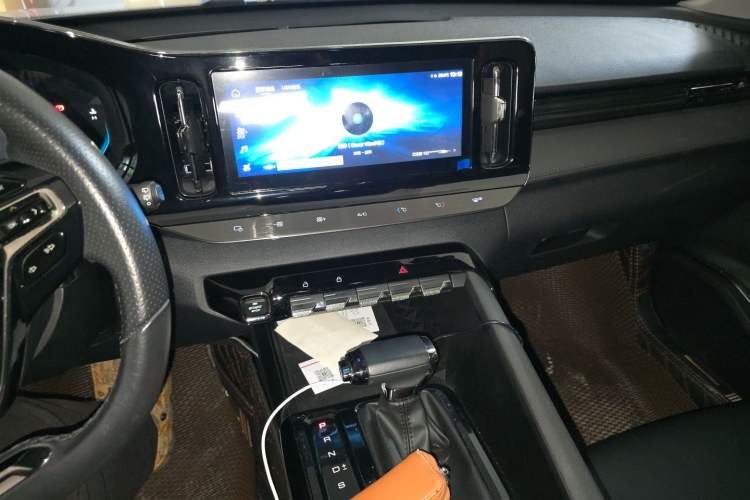 Used Baojun Valli 2021 1.5T Naqu Starry Sky CVT Flagship Model Audio And AC Panel