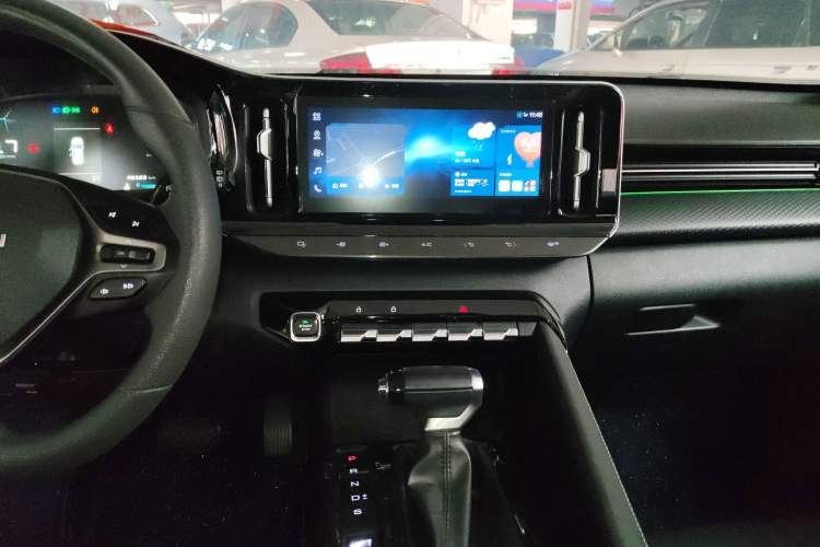 Used Baojun Valli 2021 1.5T Yili Pasture CVT Luxury Model Audio And AC Panel