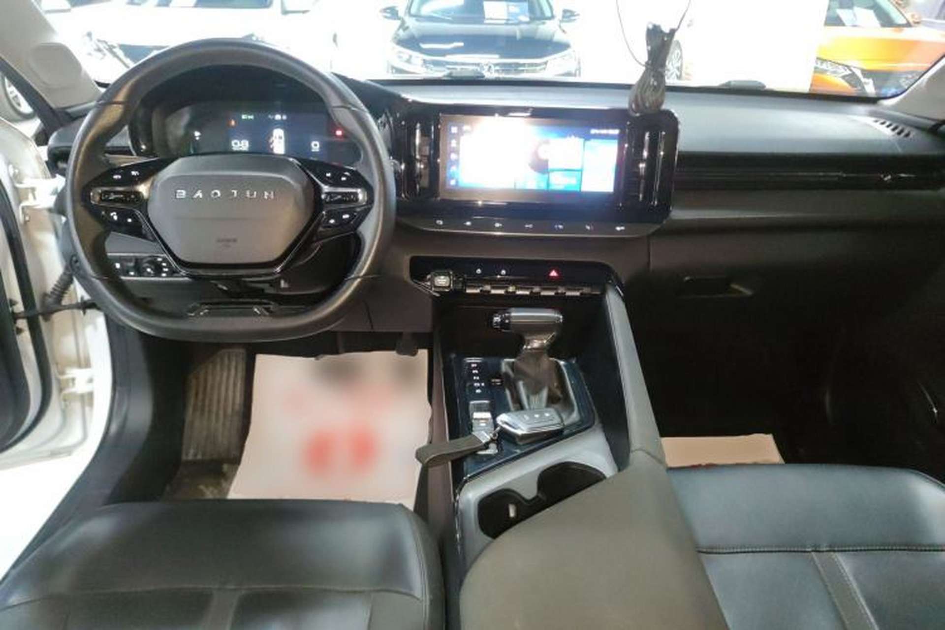 Used Baojun Valli 2021 1.5T Naqu Starry Sky CVT Flagship Model Center Console