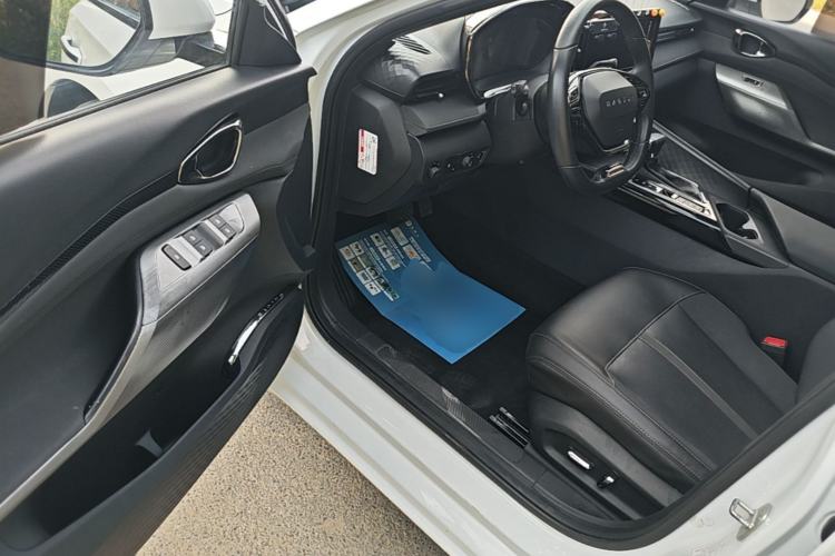 Used Baojun Valli 2021 1.5T Naqu Starry Sky CVT Flagship Model Driver Seat
