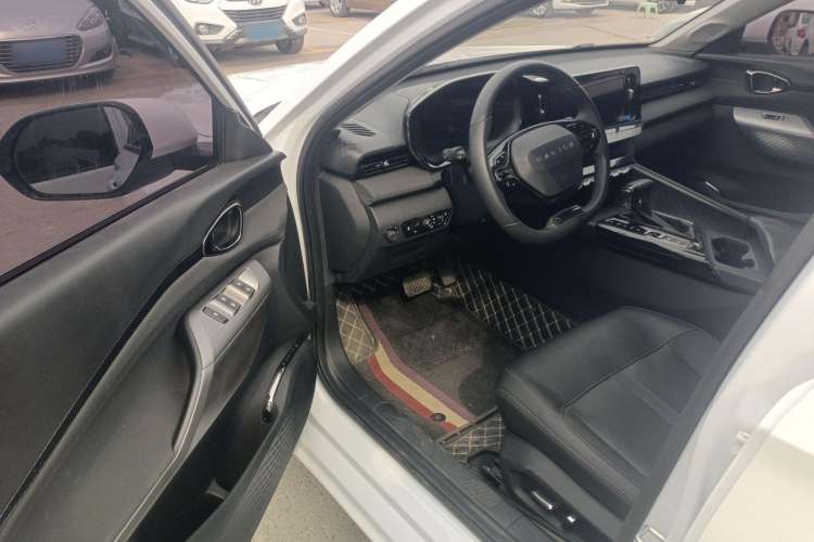Used Baojun Valli 2021 1.5T Naqu Starry Sky CVT Flagship Model Driver Seat