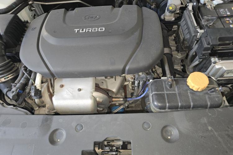 Used Baojun Valli 2021 1.5T Naqu Starry Sky CVT Flagship Model Engine Bay