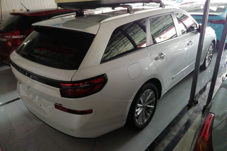 Used Baojun Valli 2021 1.5T Yili Pasture CVT Luxury Model Exterior 5