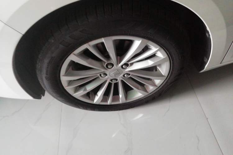 Used Baojun Valli 2021 1.5T Yili Pasture CVT Luxury Model Exterior 7