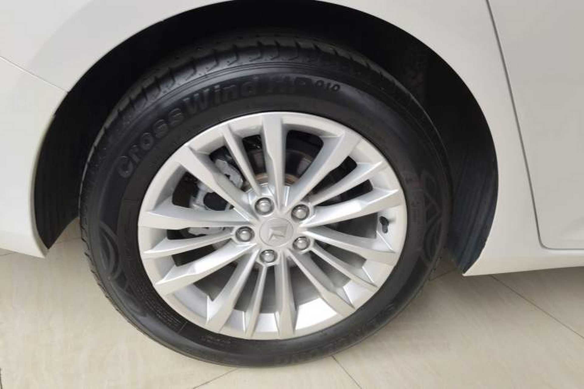 Used Baojun Valli 2021 1.5T Yili Pasture CVT Luxury Model Exterior 8