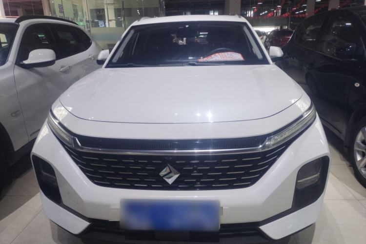 Used Baojun Valli 2021 1.5T Yili Pasture CVT Luxury Model Front