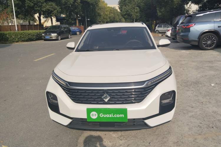 Used Baojun Valli 2021 1.5T Yili Pasture CVT Luxury Model Front