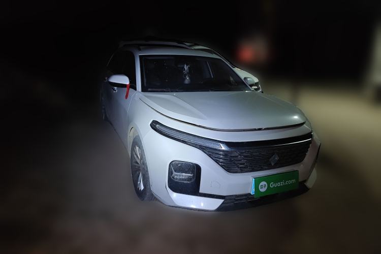 Used Baojun Valli 2021 1.5T Dali Sky CVT Premium Edition Front Right 45 Deg