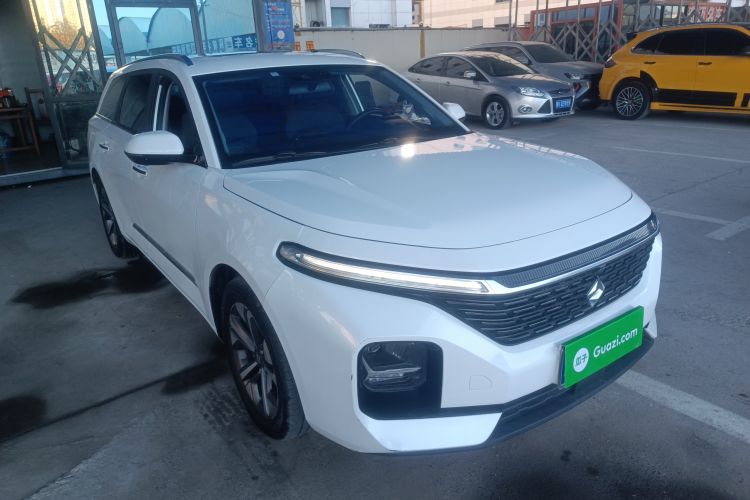 Used Baojun Valli 2021 1.5T Naqu Starry Sky CVT Flagship Model Front Right 45 Deg