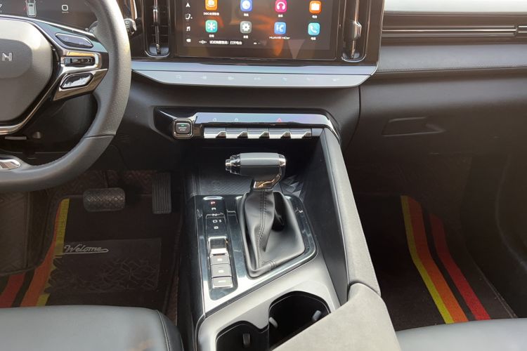 Used Baojun Valli 2021 1.5T Naqu Starry Sky CVT Flagship Model Gear Lever