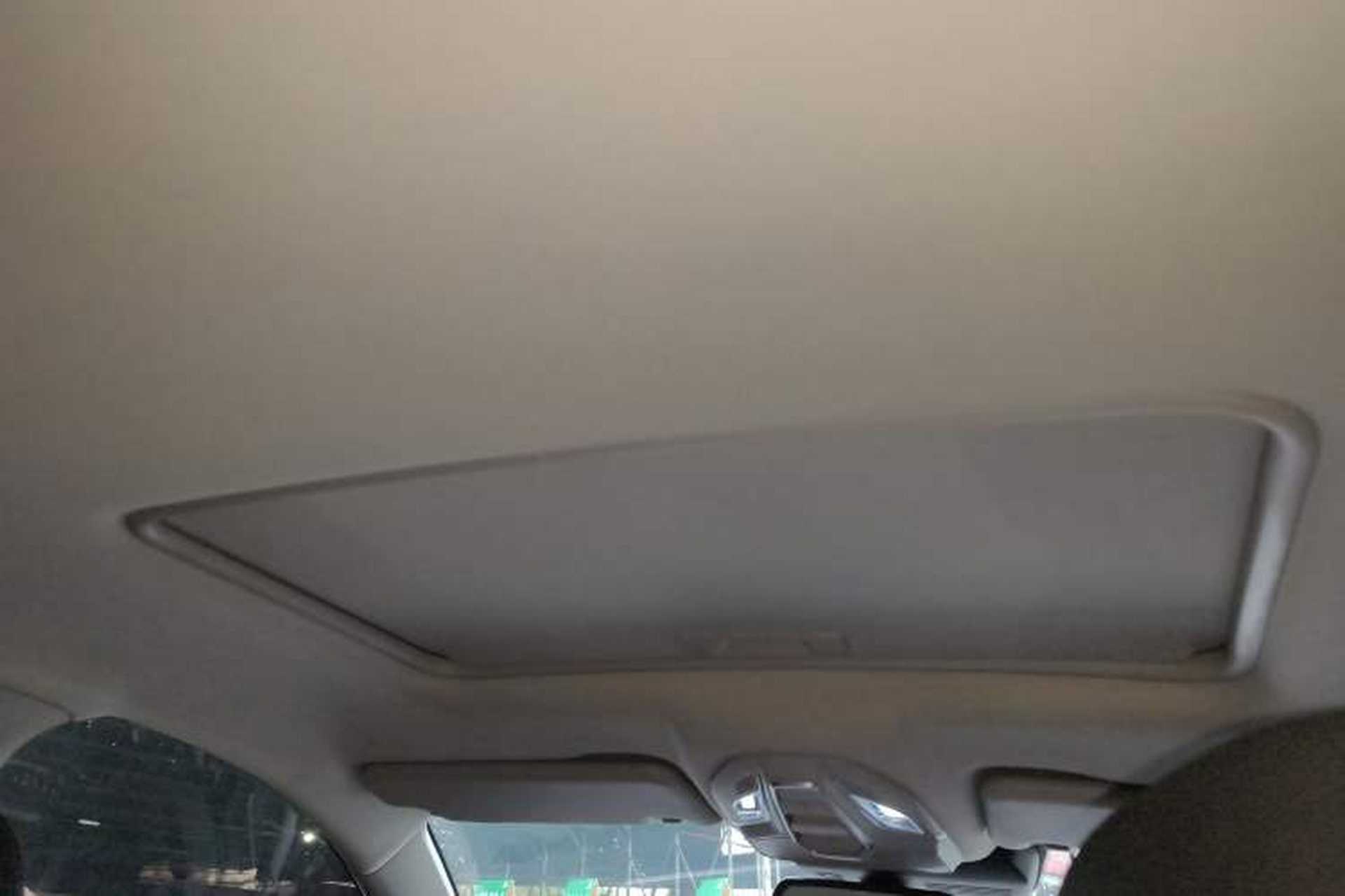 Used Baojun Valli 2021 1.5T Naqu Starry Sky CVT Flagship Model Headliner
