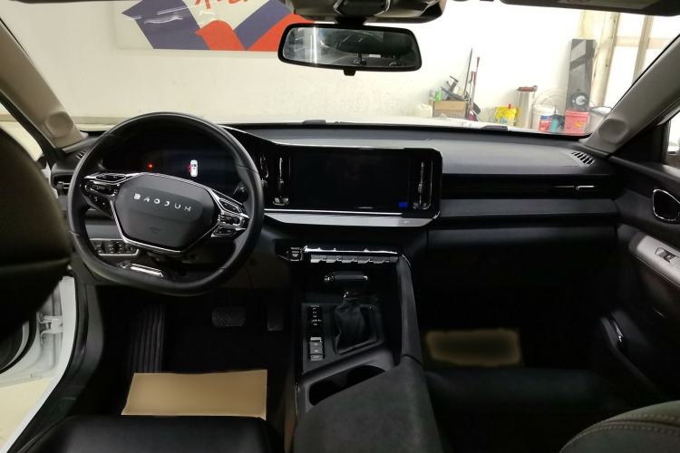 Used Baojun Valli 2021 1.5T Naqu Starry Sky CVT Flagship Model Interior 3