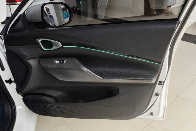 Used Baojun Valli 2021 1.5T Yili Pasture CVT Luxury Model Interior 5
