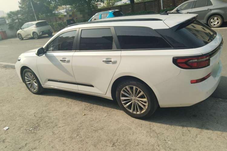 Used Baojun Valli 2021 1.5T Yili Pasture CVT Luxury Model Left Side