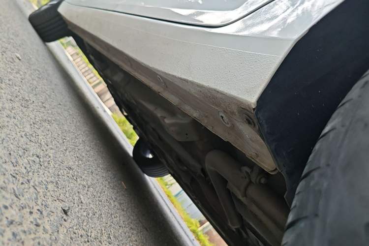 Used Baojun Valli 2021 1.5T Naqu Starry Sky CVT Flagship Model Left Side Sill
