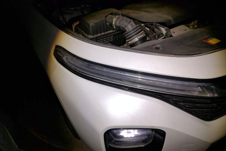 Used Baojun Valli 2021 1.5T Naqu Starry Sky CVT Flagship Model Right Front Headlight