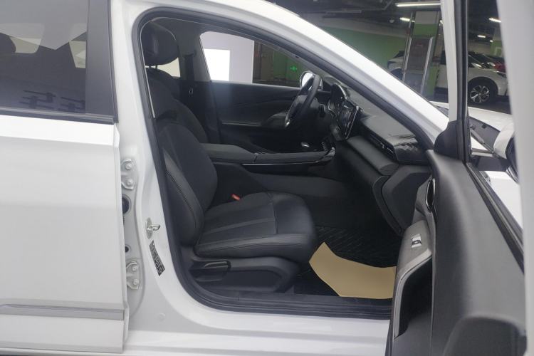 Used Baojun Valli 2021 1.5T Naqu Starry Sky CVT Flagship Model Right Front Seat