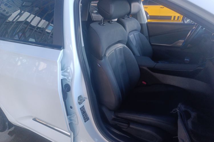 Used Baojun Valli 2021 1.5T Naqu Starry Sky CVT Flagship Model Right Front Seat