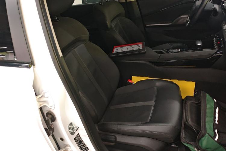 Used Baojun Valli 2021 1.5T Naqu Starry Sky CVT Flagship Model Right Front Seat
