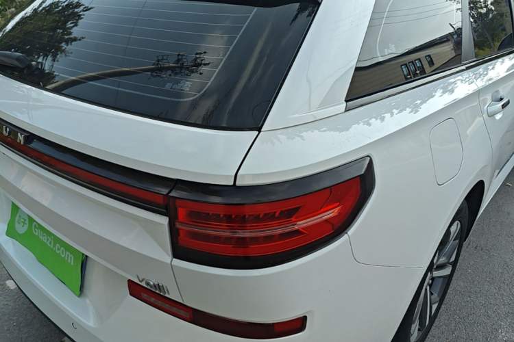 Used Baojun Valli 2021 1.5T Naqu Starry Sky CVT Flagship Model Right Rear Taillight