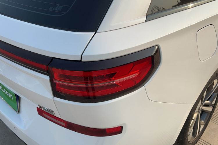 Used Baojun Valli 2021 1.5T Naqu Starry Sky CVT Flagship Model Right Rear Taillight