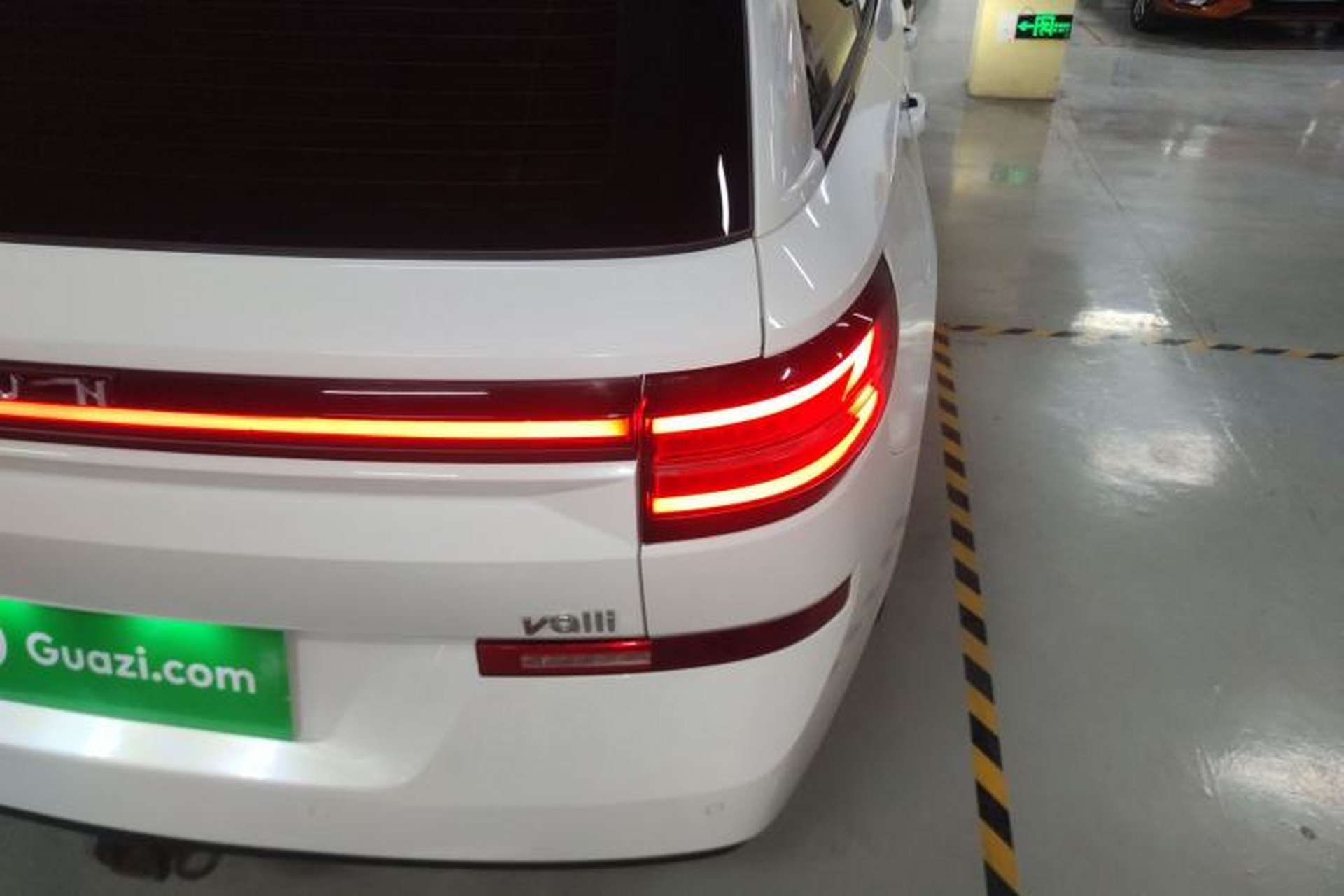 Used Baojun Valli 2021 1.5T Naqu Starry Sky CVT Flagship Model Right Rear Taillight