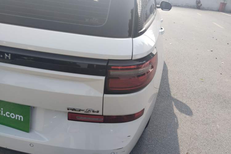 Used Baojun Valli 2021 1.5T Yili Pasture CVT Luxury Model Right Rear Taillight