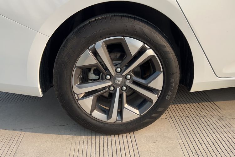 Used Baojun Valli 2021 1.5T Naqu Starry Sky CVT Flagship Model Right Rear Wheel Hub