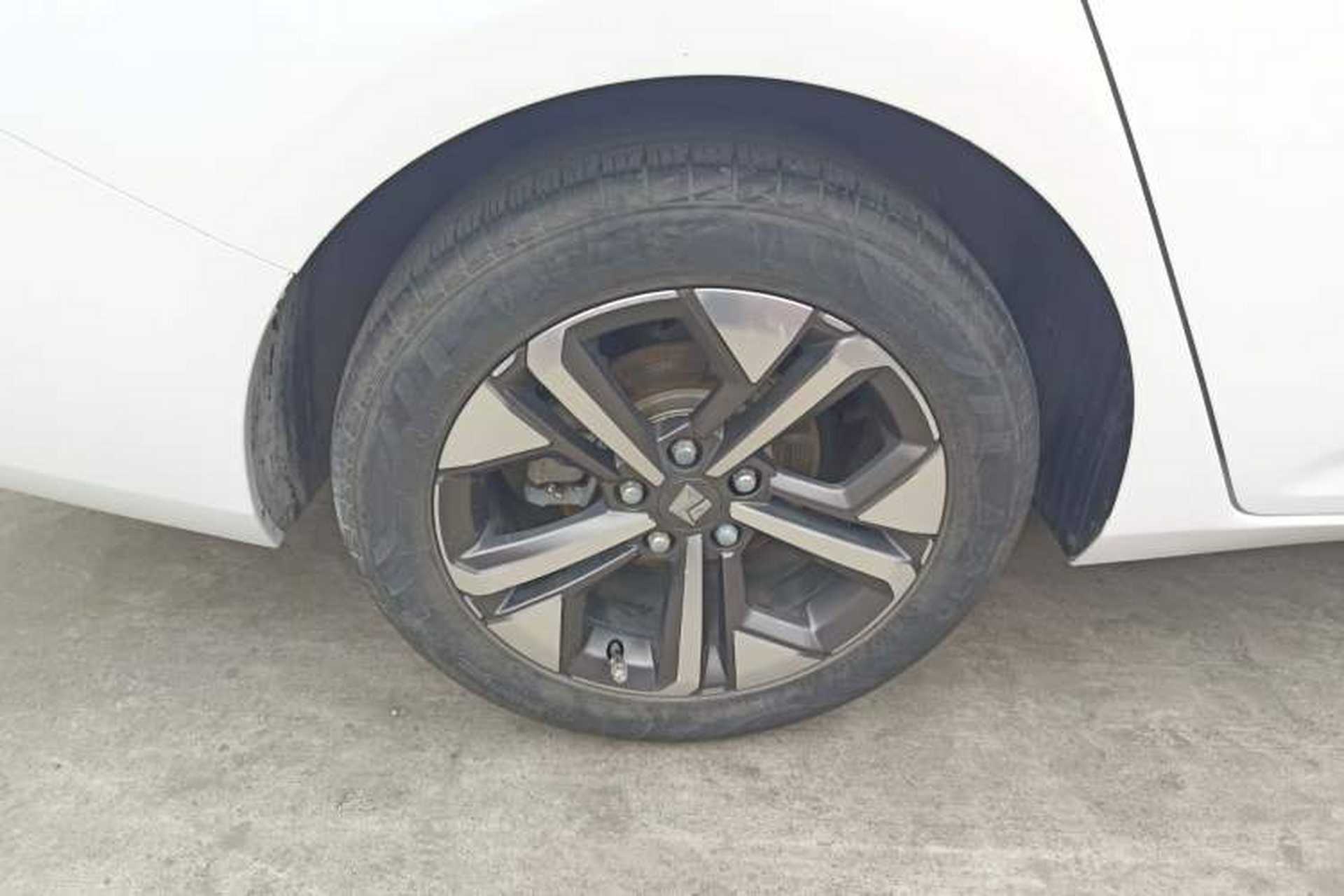 Used Baojun Valli 2021 1.5T Naqu Starry Sky CVT Flagship Model Right Rear Wheel Hub