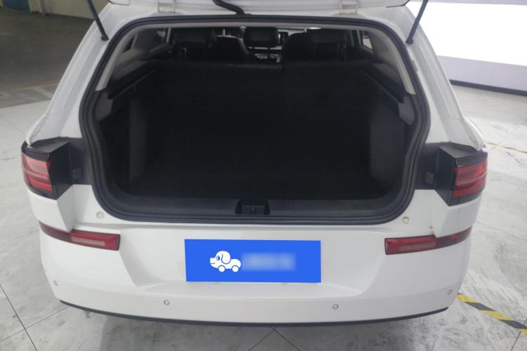 Used Baojun Valli 2021 1.5T Naqu Starry Sky CVT Flagship Model Trunk