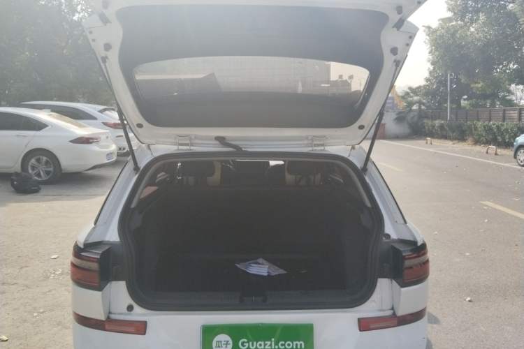 Used Baojun Valli 2021 1.5T Yili Pasture CVT Luxury Model Trunk