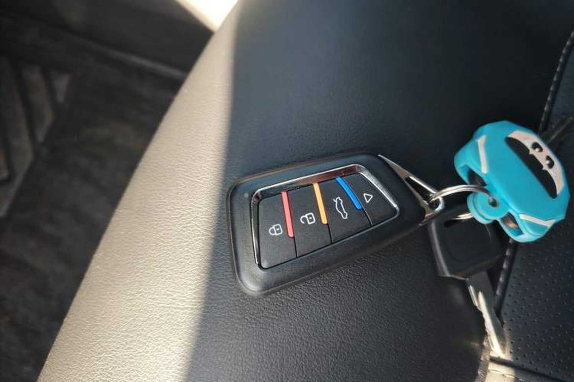 Used Baojun Valli 2021 1.5T Dali Sky CVT Premium Edition Vehicle Key
